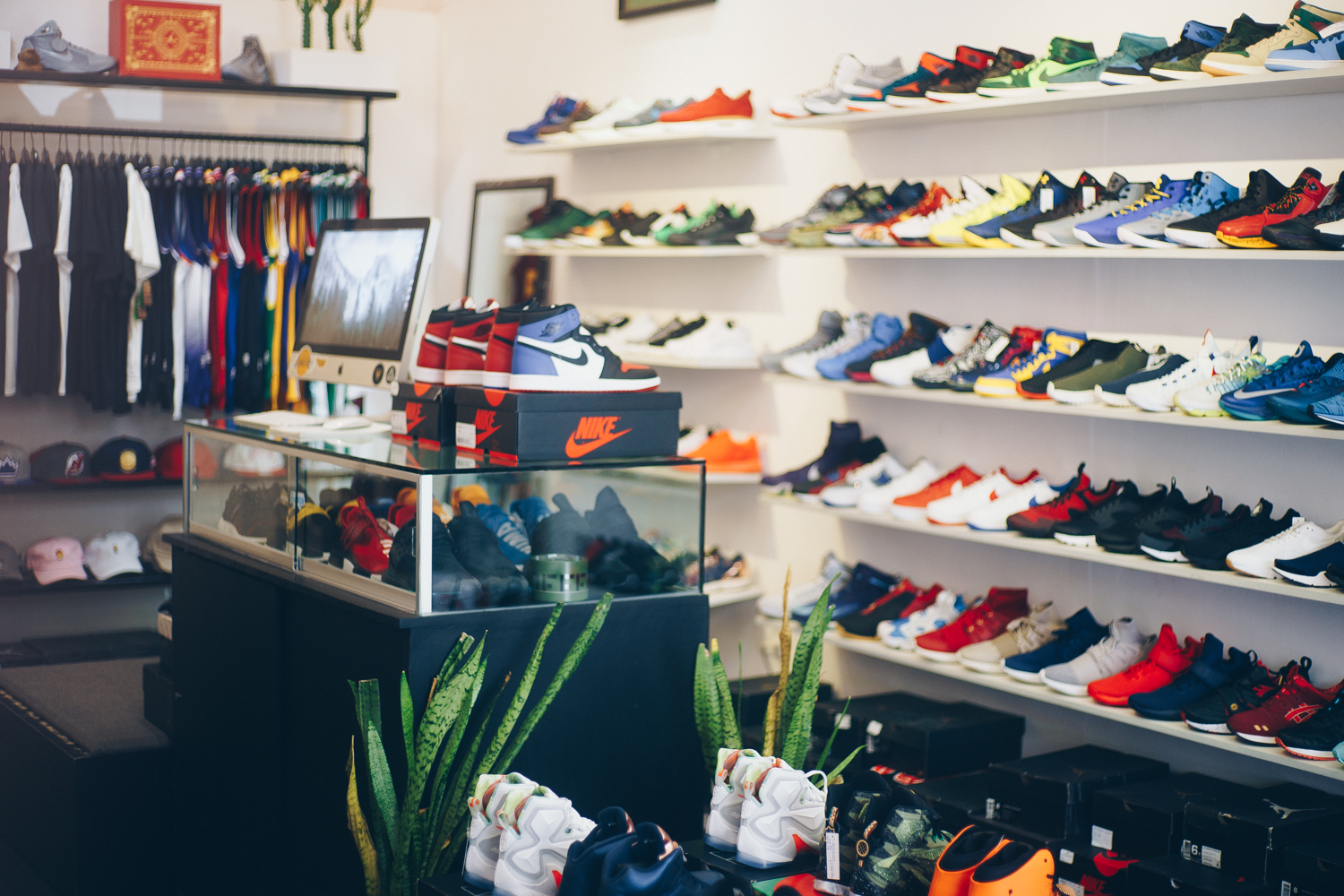 Top 5 Shop Mua Bán Giày Nike Chính Hãng Giá Rẻ ở TPHCM 2018